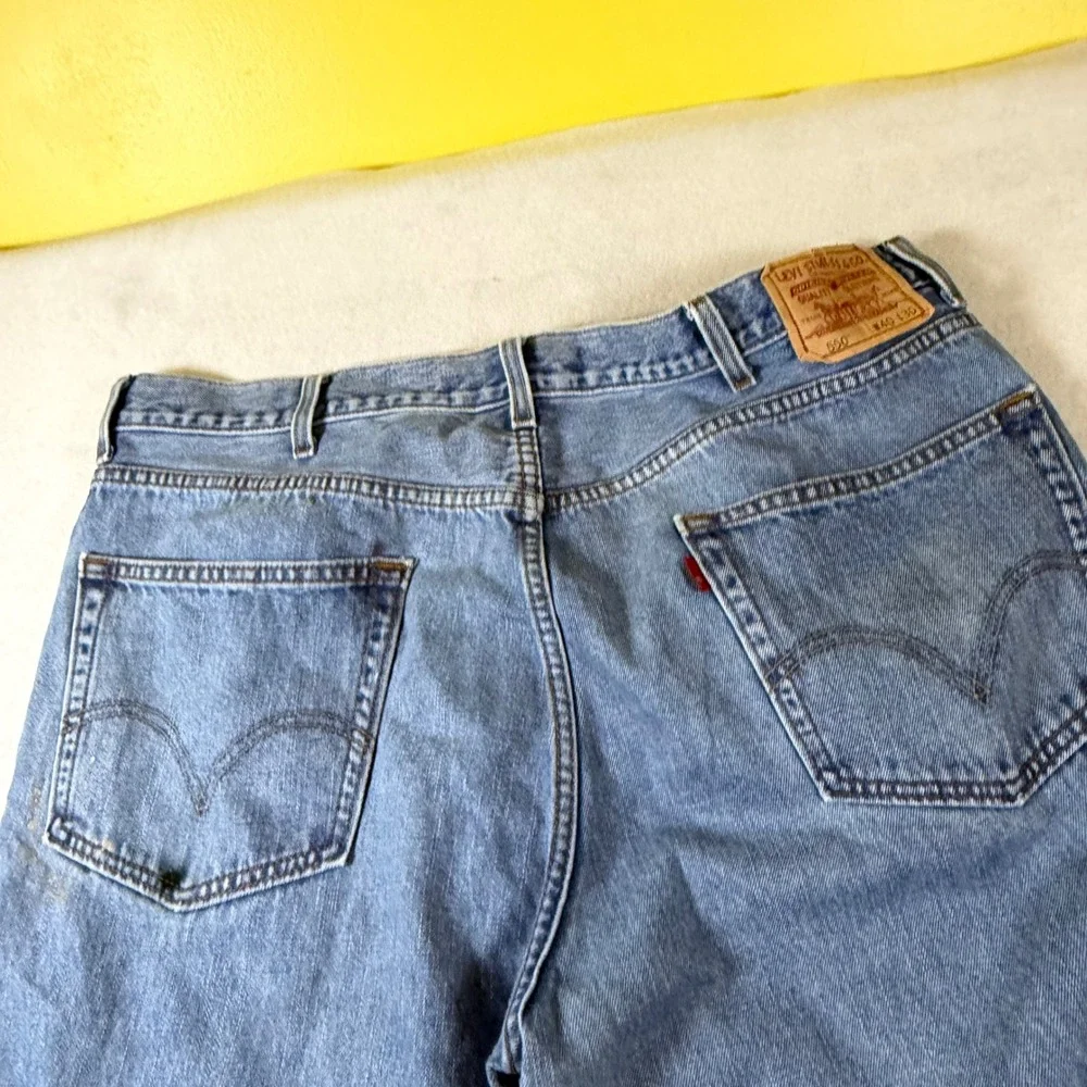 Levis 550 Relaxed Fit Jeans Mens 40x30 Medium‎ Wash Blue Tapered Leg Denim 6910